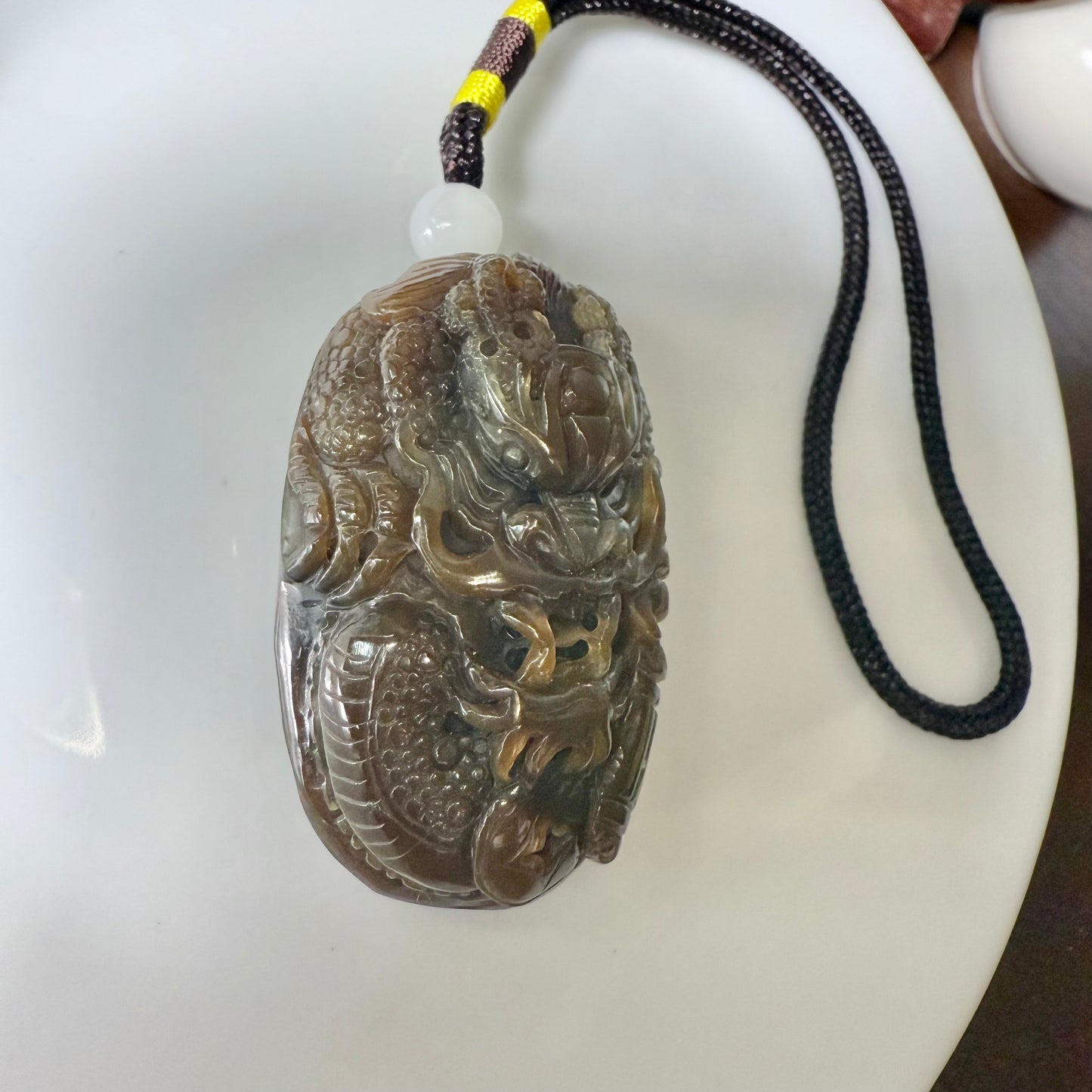 Certified sugar brown Hetian Jade Handheld dragon Ornament hand carved