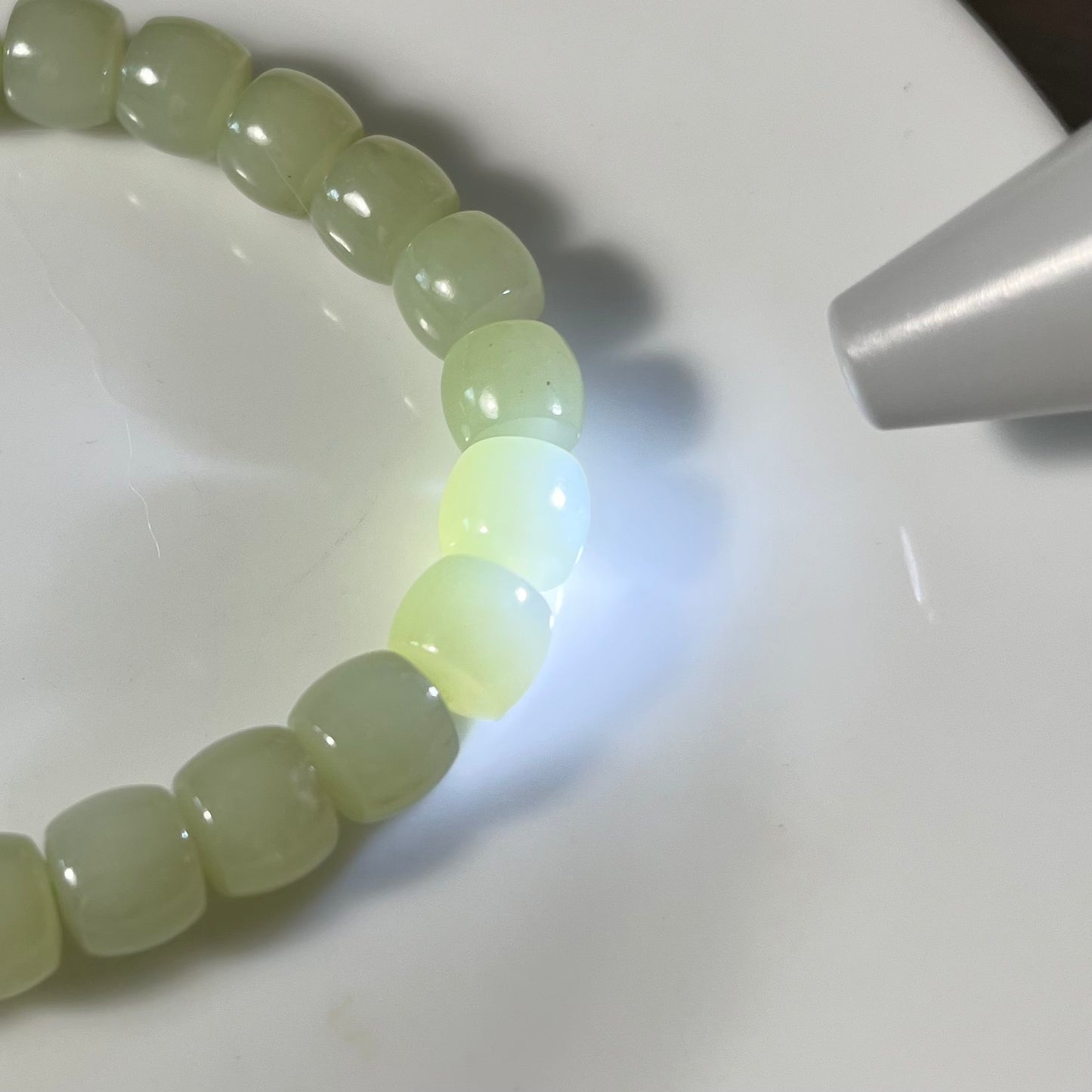 Certified genuine green Hetian jade nephrite jade Bracelet - 8mm beads 6.75 inches