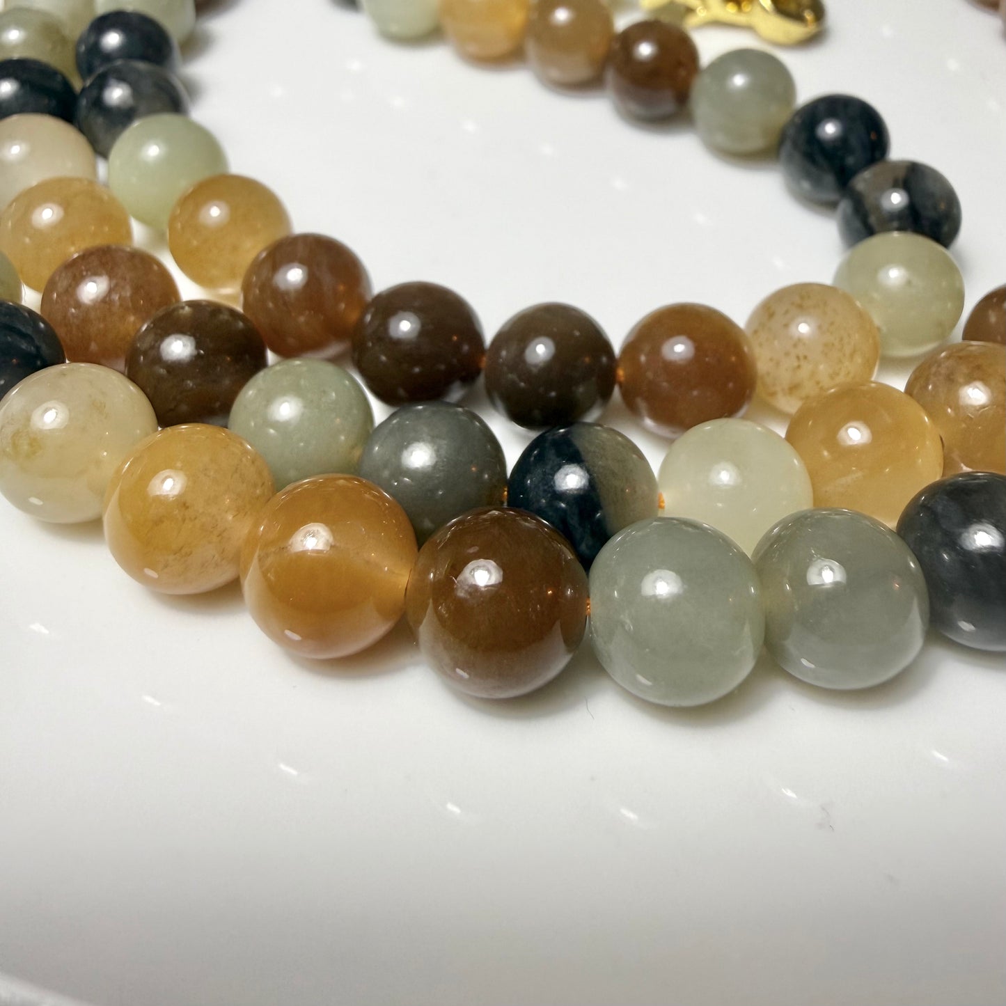 Certified Genuine Loulan multi-color Hetian Jade Nephrite Jade Necklace 8mm 108 beads 34 inches
