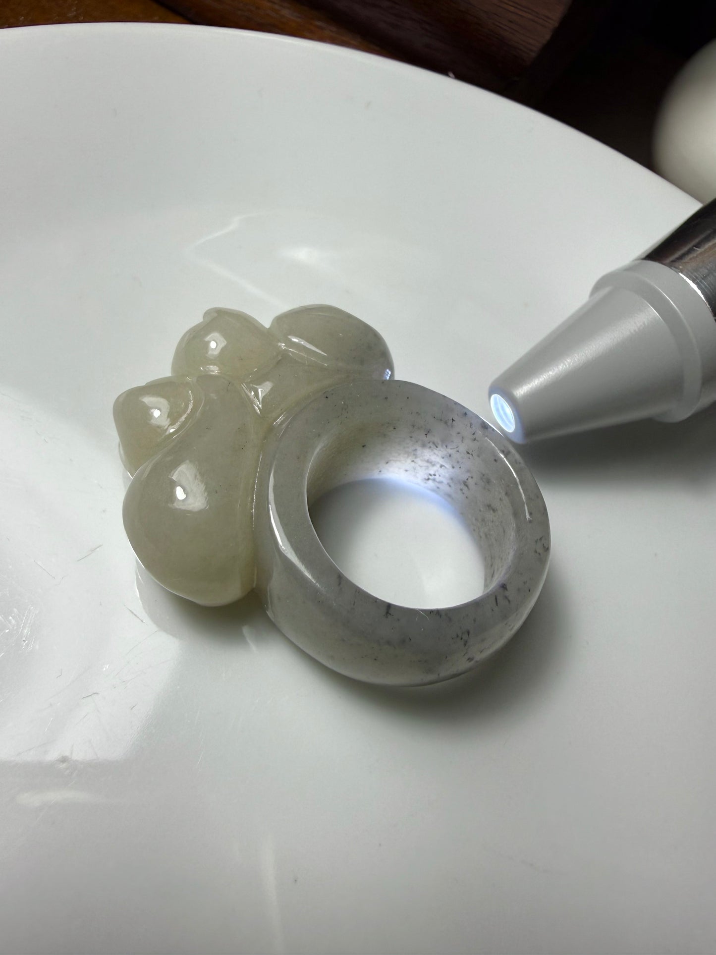 Premium Qinghua Hetian Jade Nephrite Jade ring carved cats with original certificate