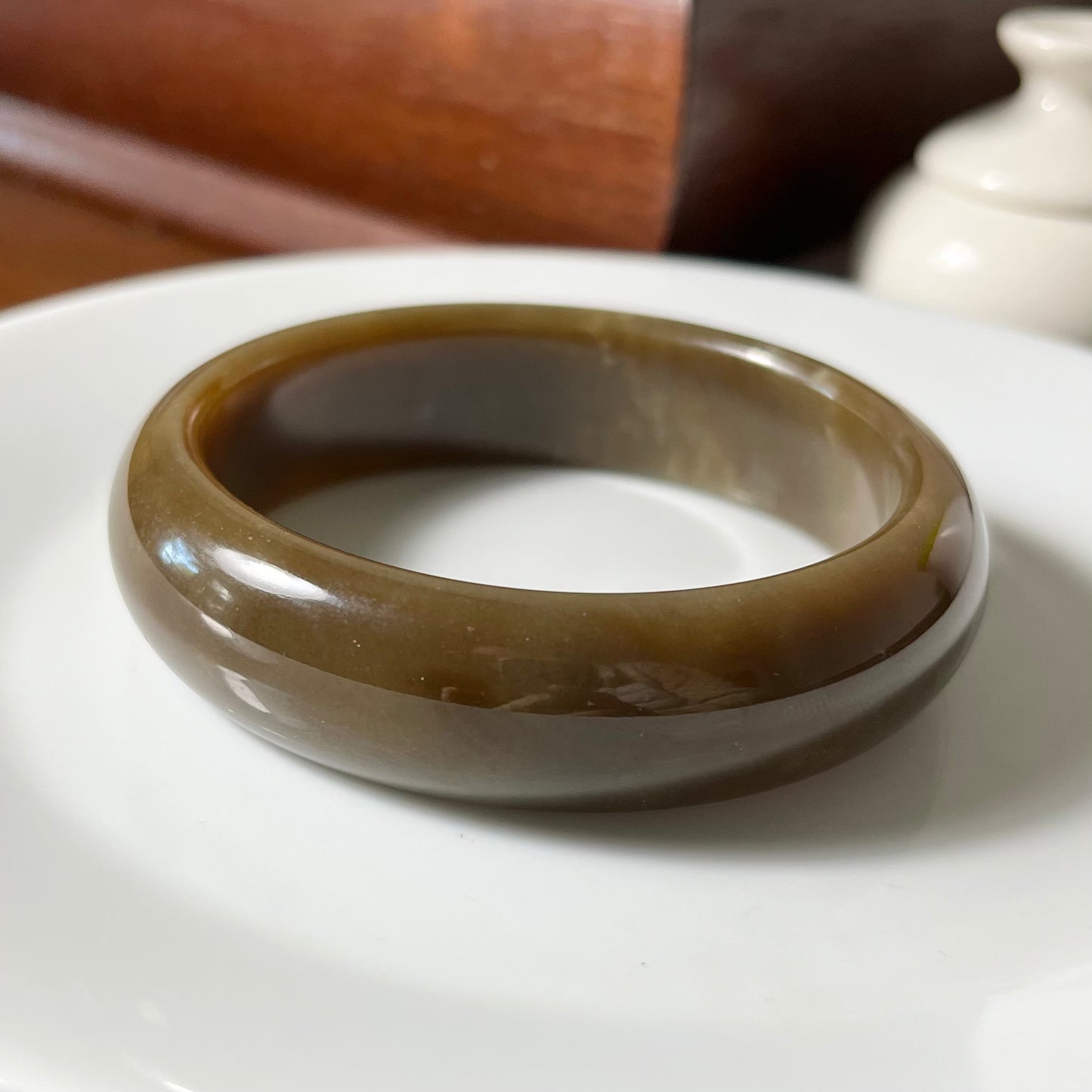 Certified genuine Brown Sugar Hetian Jade nephrite jade Bracelet bangle - 56 mm inner diameter