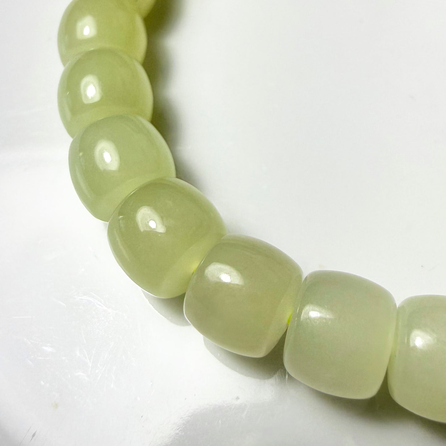 Certified genuine yellow gradient Hetian jade nephrite jade Bracelet -8mm beads 6.5 inch length