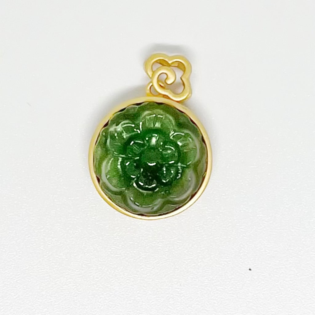 Gold plated on sterling silver genuine Sibebian Nephrite Jade rose pendant